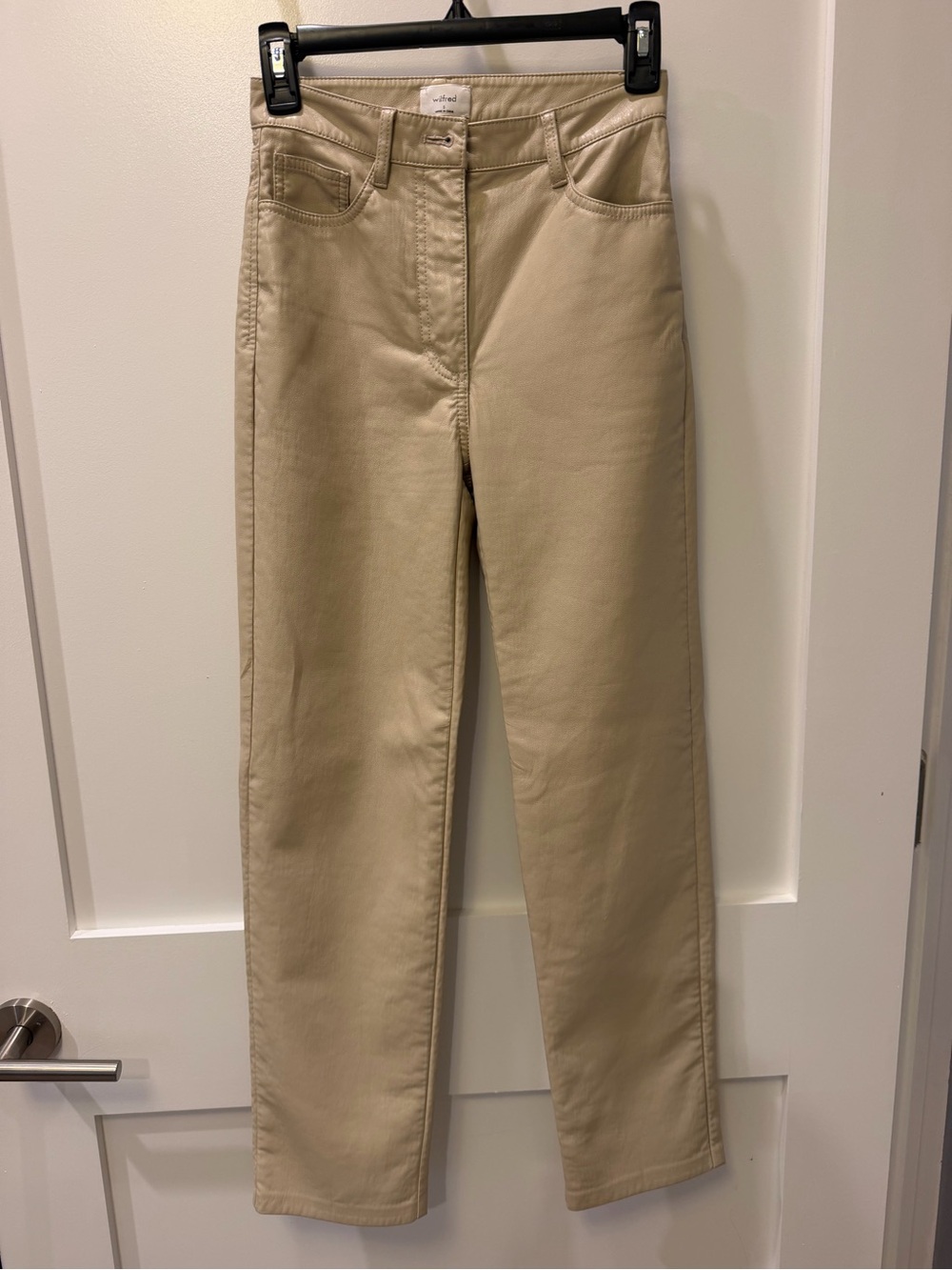 Aritzia Veda Straight Leg Jeans in Beige